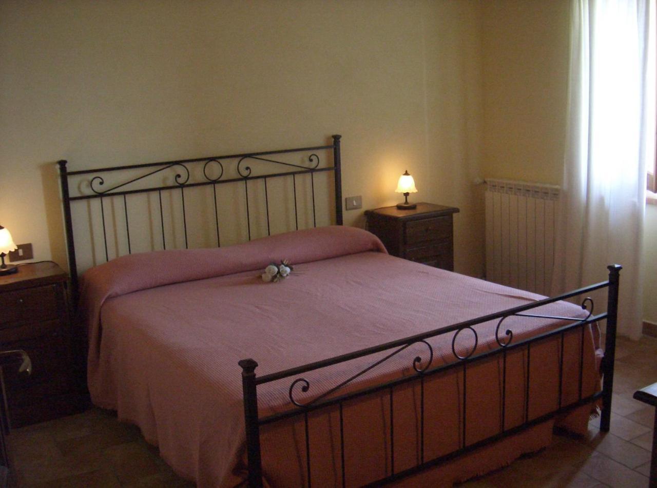 Agriturismo Oliveto Di Geltrude Contessa Amelia Extérieur photo